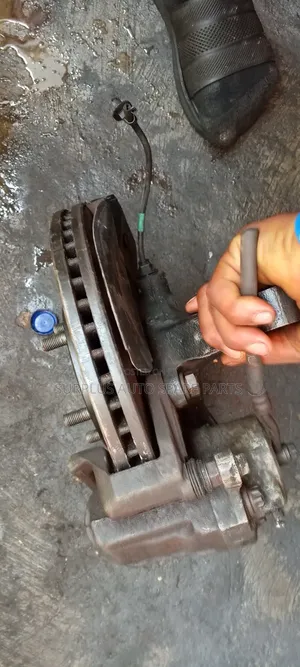 Complete Front Hub Hyundai Sonata 2012 Model