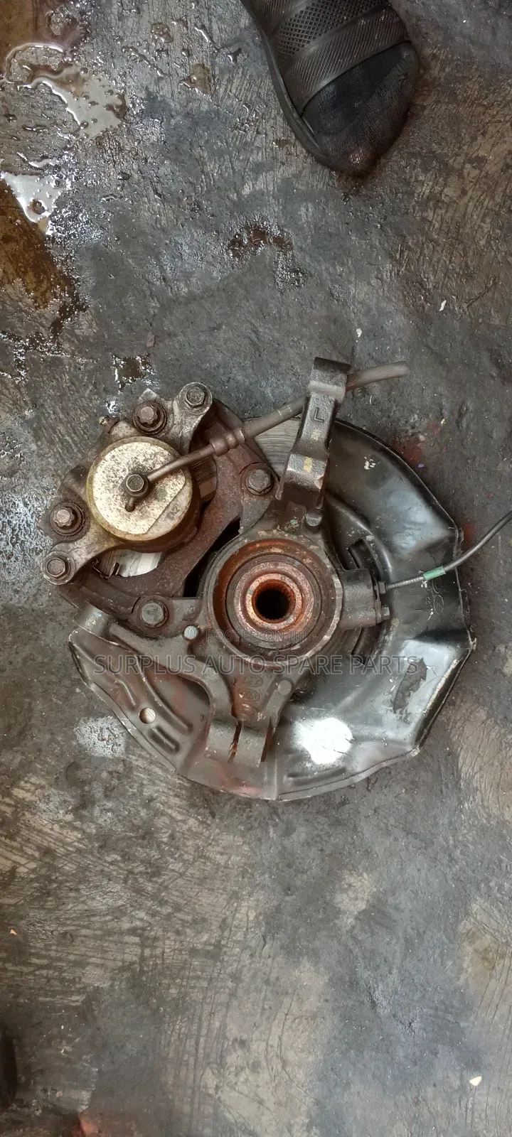 Complete Front Hub Hyundai Sonata 2012 Model