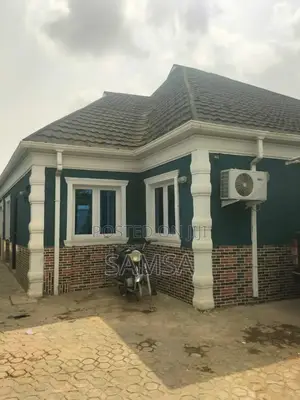 Furnished 3bdrm Bungalow in Obafemi-Owode for sale