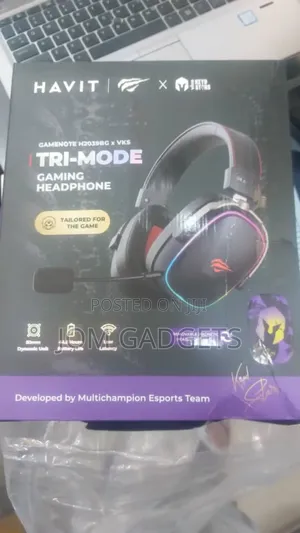 Gamenote H2039bg Tri-Mode Gaming Headphone.