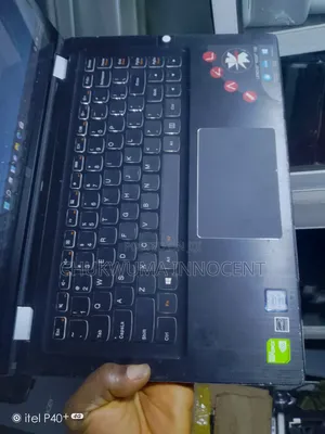 Laptop Lenovo Yoga 700 8GB Intel Core i7 HDD 1T