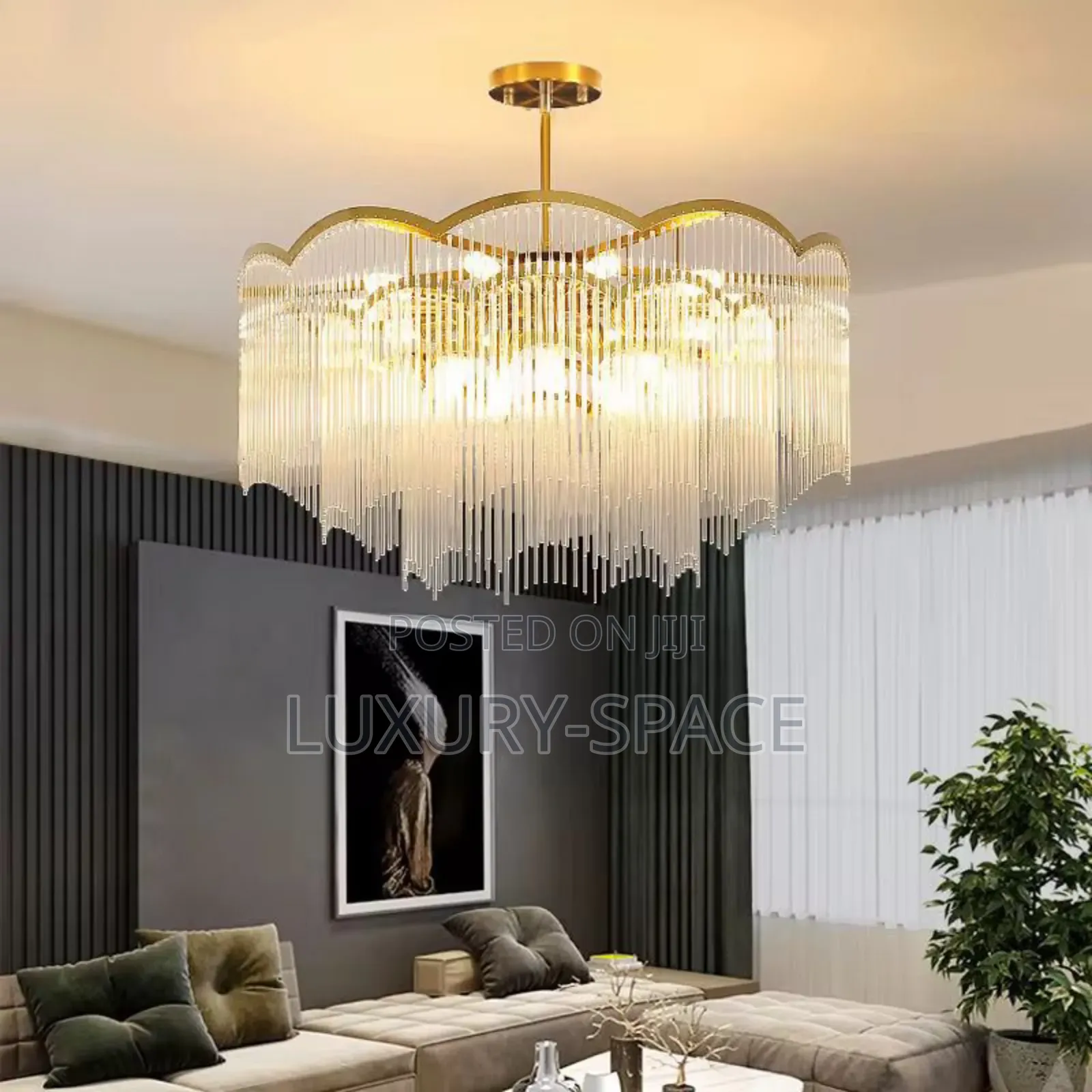 Uniquely Designed Dropping Chandelier