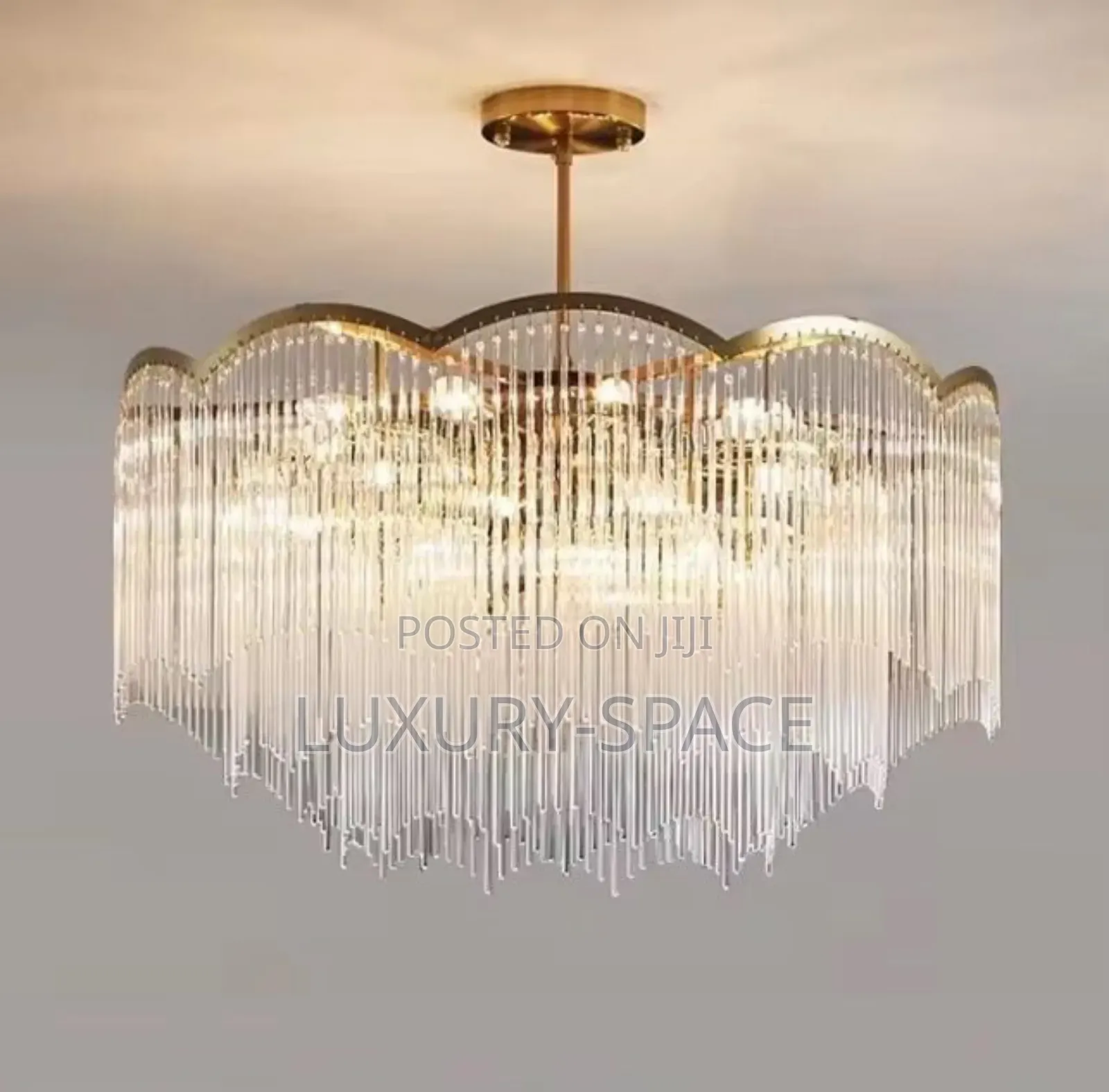 Uniquely Designed Dropping Chandelier