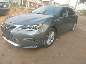 Lexus ES 350 FWD 2015 Gray