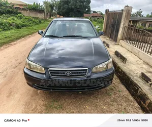 Toyota Camry LE 4dr Sedan (2.2L 4cyl 4A) 2001 Black