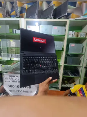 Laptop Lenovo ThinkPad X1 Carbon Gen11 8GB Intel Core i7 SSD 256GB