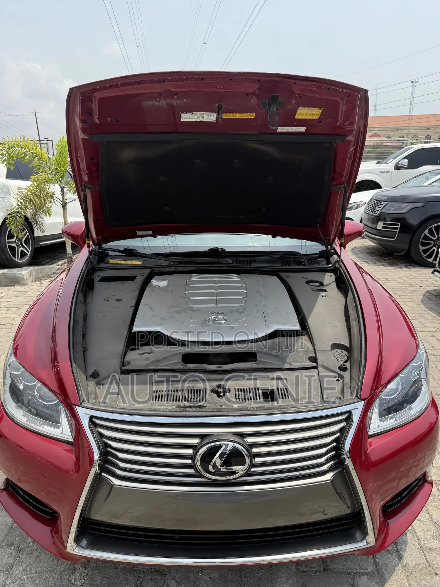 Lexus LS 460 AWD 2013 Red