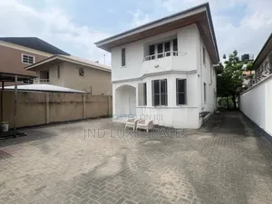 4-Bedroom Fully Detached House for Rent – Lekki Phase 1