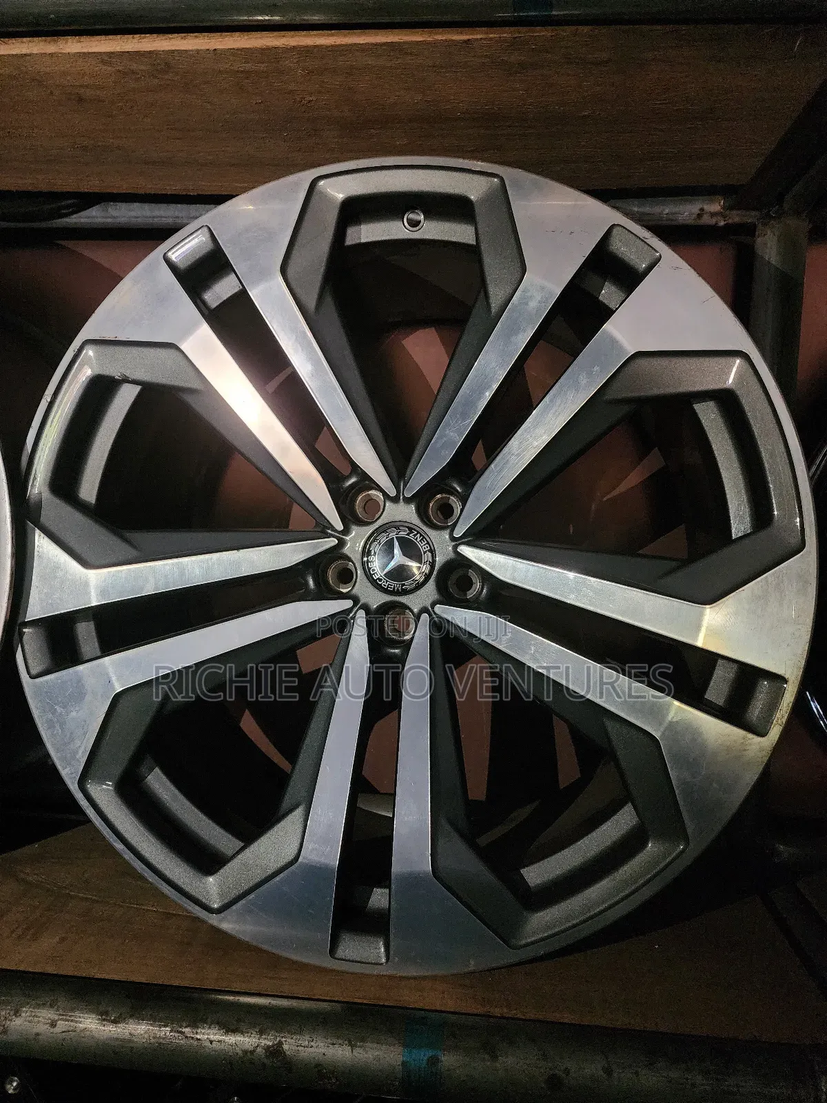 Original  22inch Gle63 Rim.