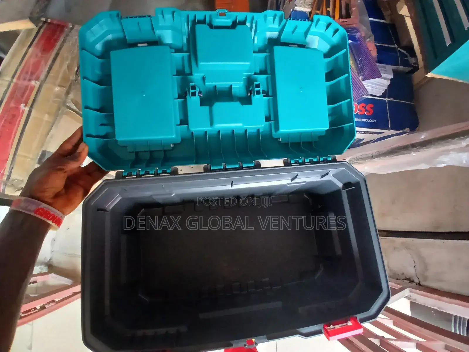 20" Plastic Empty Tools Box