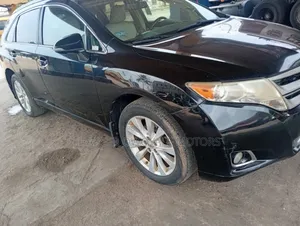 Toyota Venza LE 2012 Black