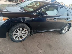 Toyota Venza LE 2012 Black