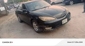 Toyota Camry XLE V6 4dr Sedan (3.0L 6cyl 5A) 2005 Black