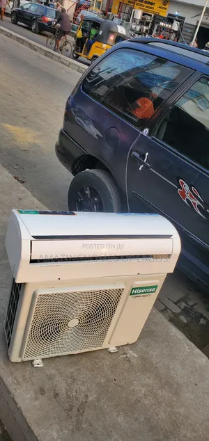1.5hp Tokunbo Hisense Inverter Ac, Tested Working Perfectly Fine