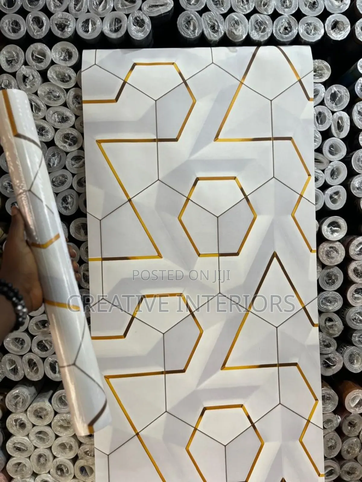 3d Gold/White Wallpaper