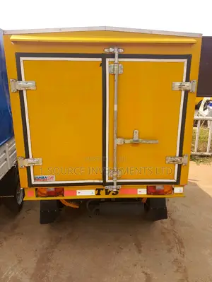 New TVS Max 125 2019 Yellow