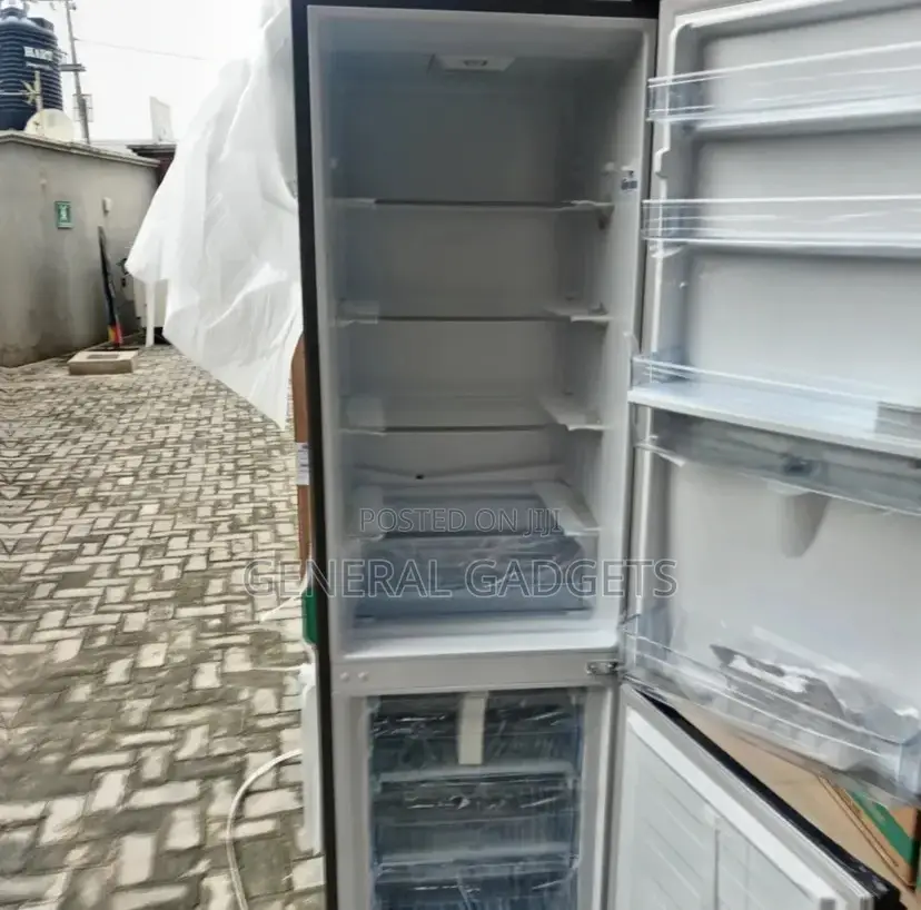 Hisense Double Door Refrigerator With Water Dispenser