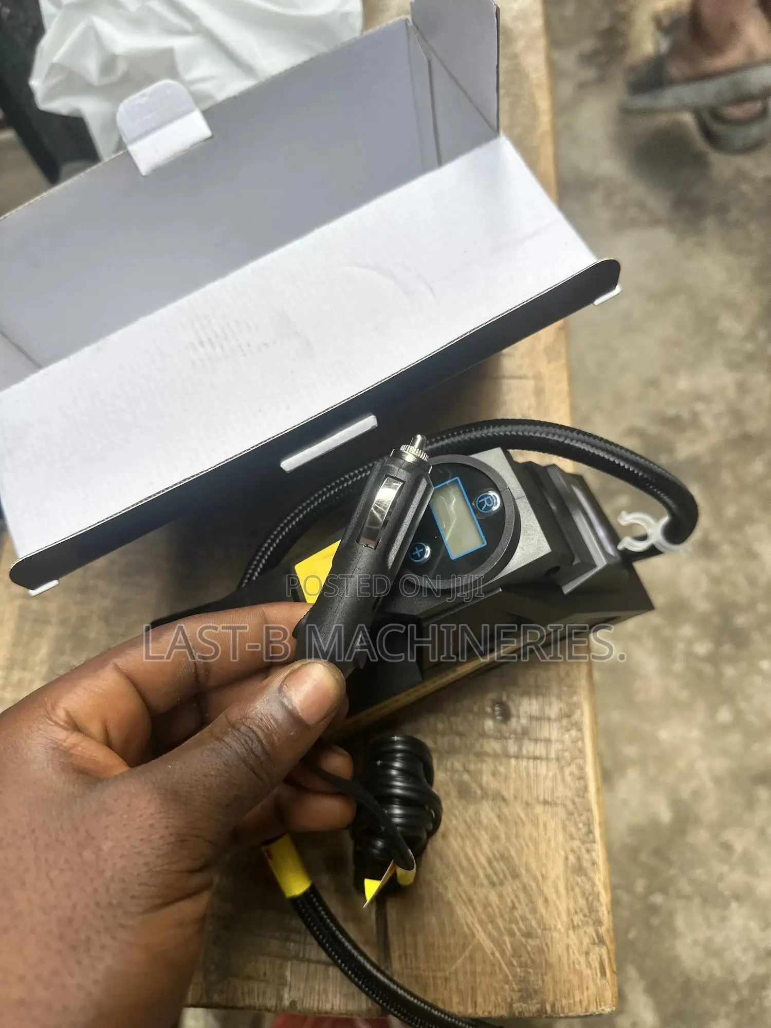 High Pressure Car Inflator.