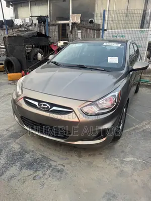 Hyundai Accent 2011 Gray