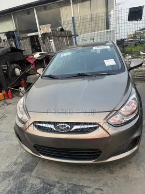 Hyundai Accent 2011 Gray