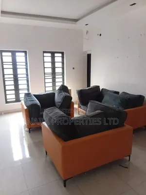 2bdrm Apartment in Chevron Alternative, Lekki for rent
