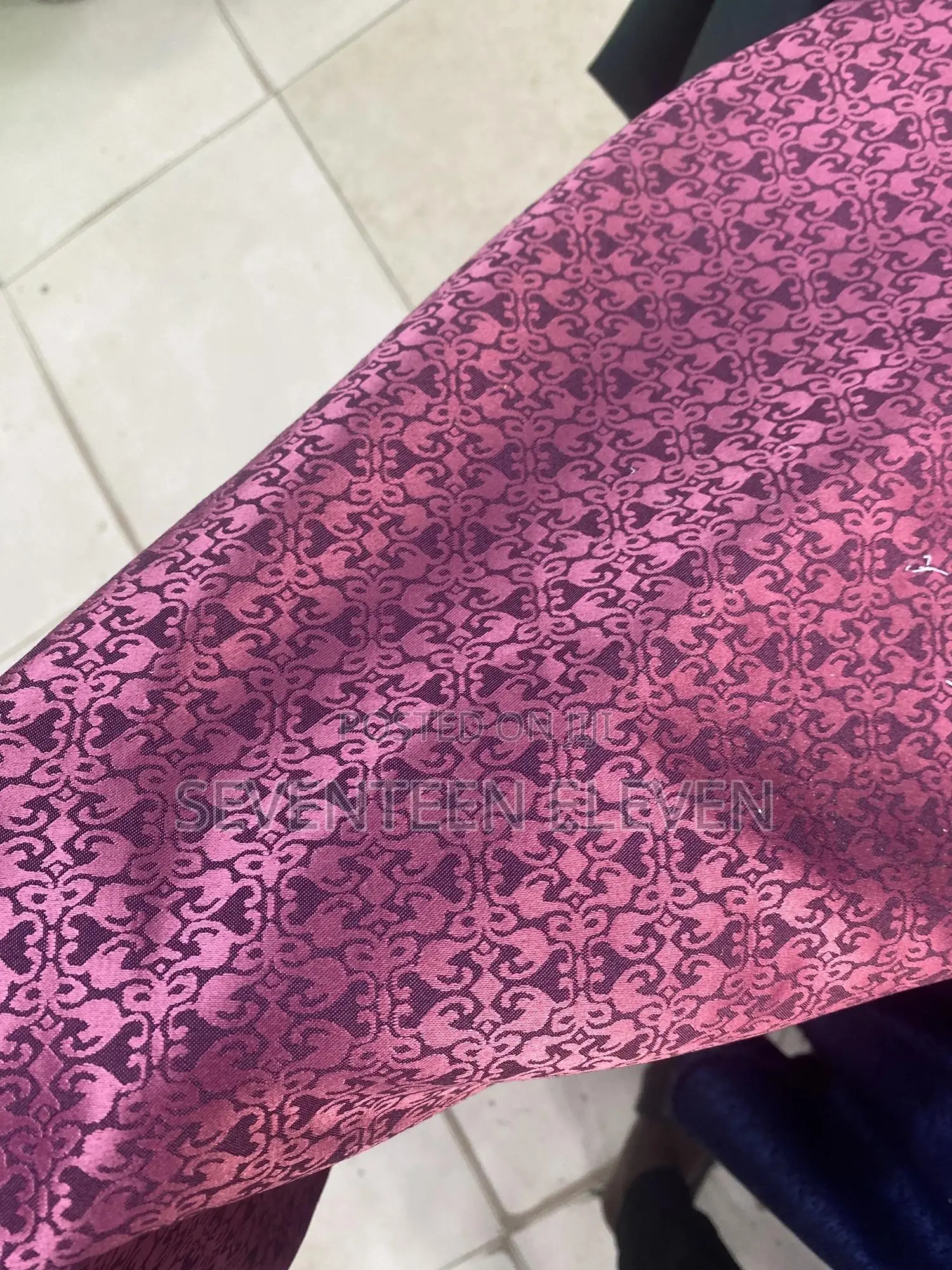 Damask Senator Material