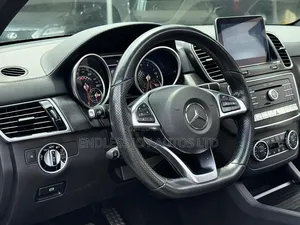 Mercedes-Benz GLE-Class AMG GLE 43 4MATIC 2018 White