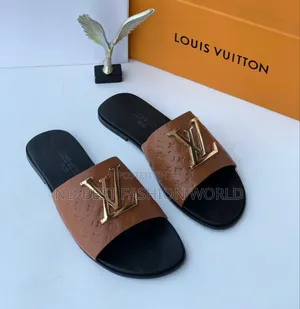 Louis Vuitton Slippers