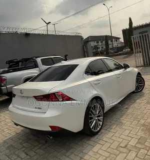 Lexus IS 2014 White