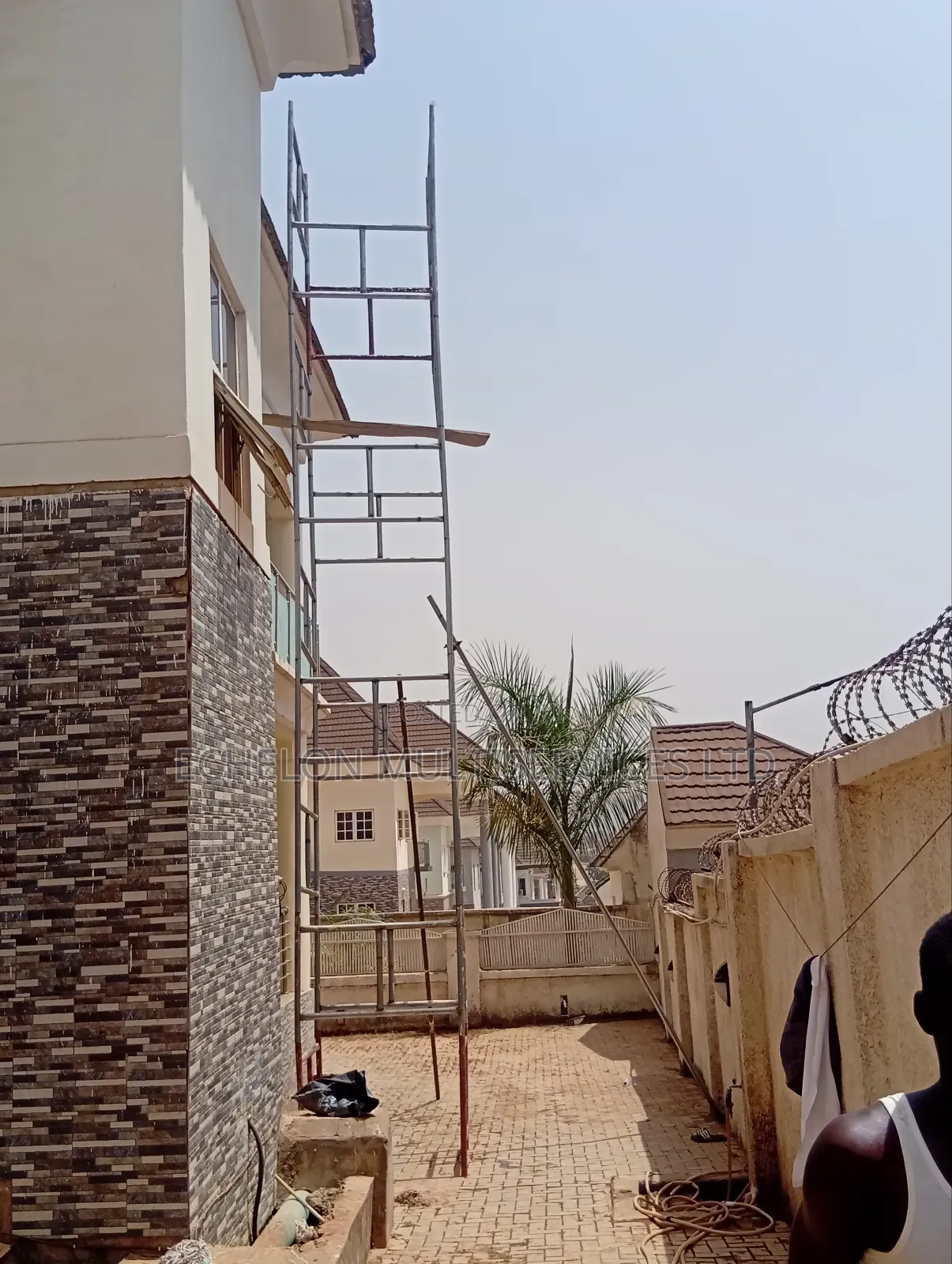 Scaffold Rental Abuja – Safe, Delivered Set Up Same Day