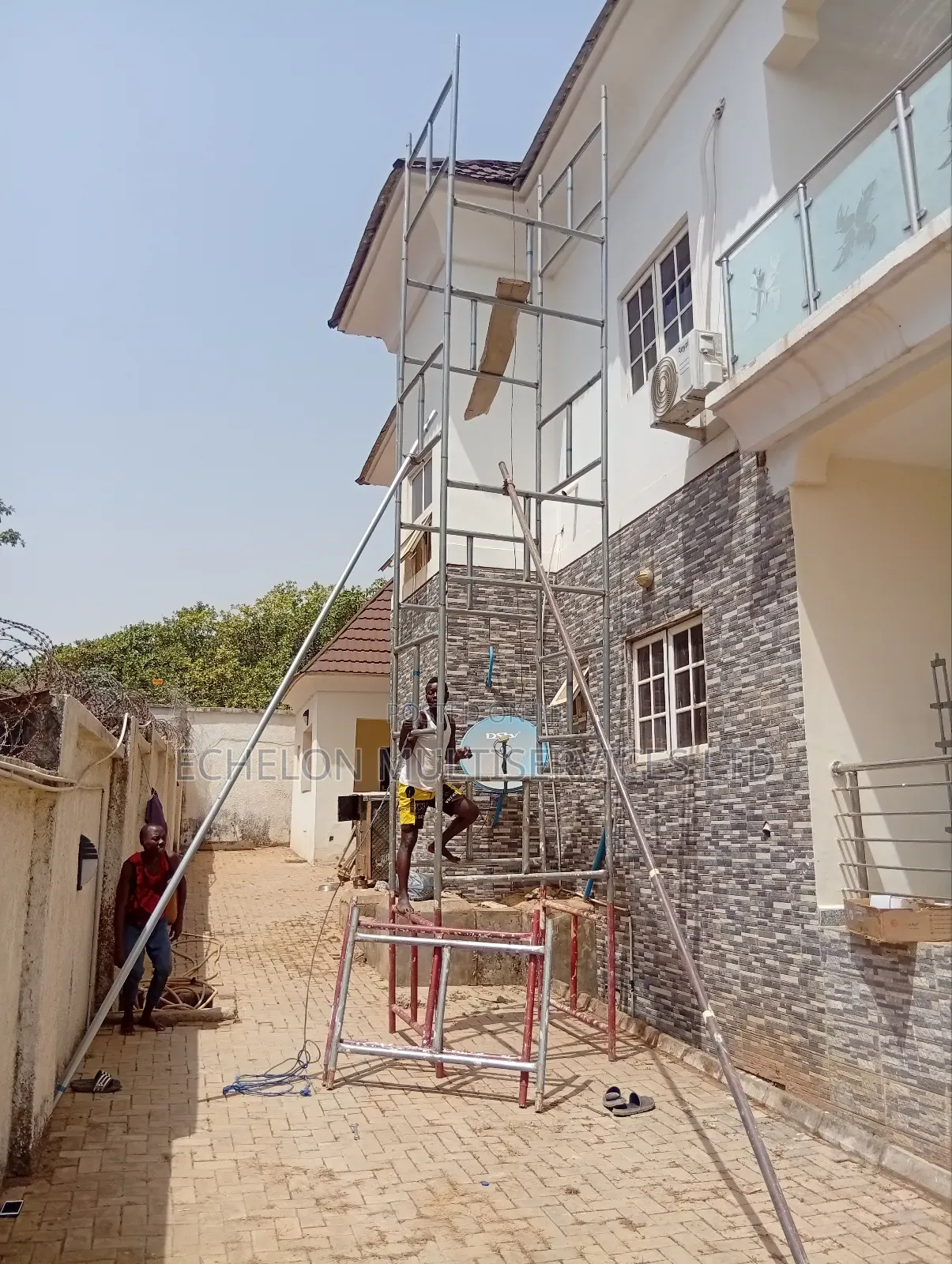 Scaffold Rental Abuja – Safe, Delivered Set Up Same Day