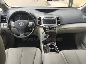 Toyota Venza LE 2012 White