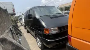 Volkswagen Transporter 2004 Black