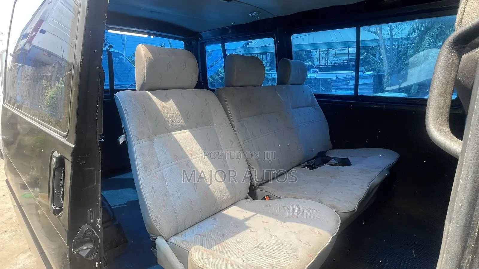 Volkswagen Transporter 2004 Black