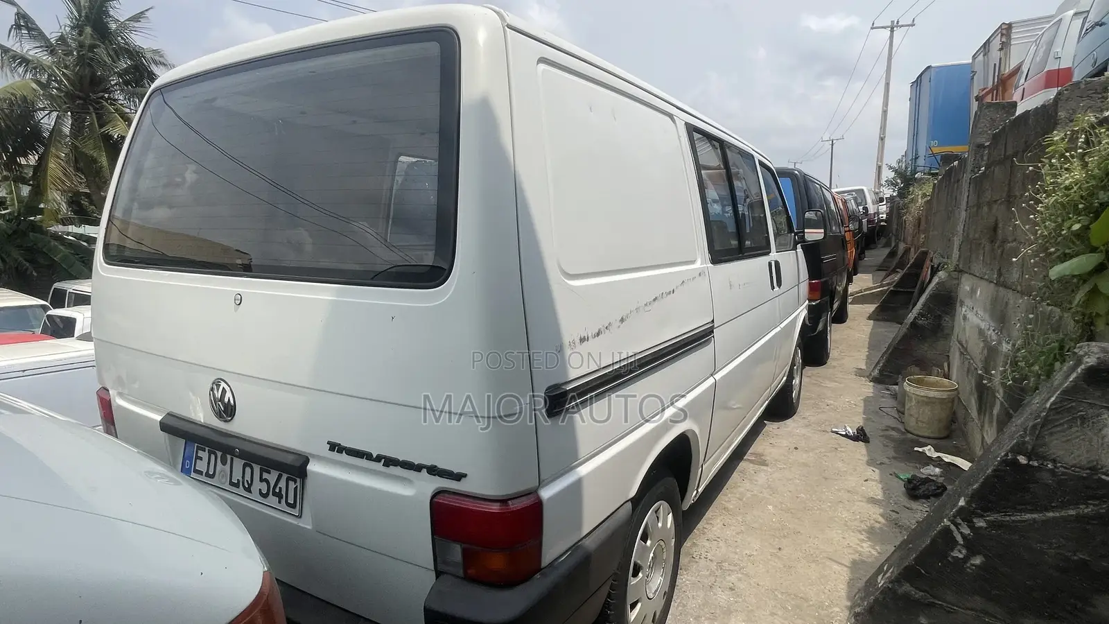 Volkswagen Transporter 2004 White