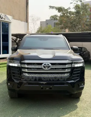 New Toyota Land Cruiser 2025 Black