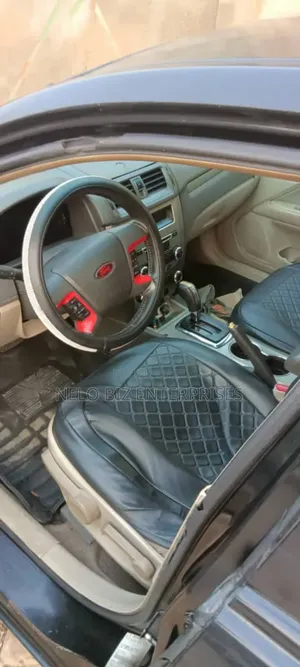 Ford Fusion 2012 Black