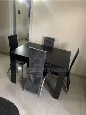 Dining Table by 4 Chair