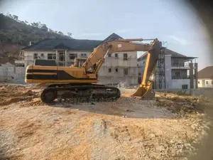 Excavator for Lease