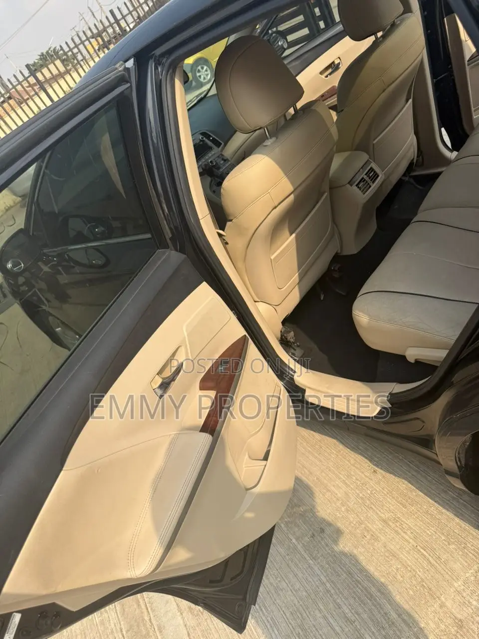 Toyota Venza 2011 Black