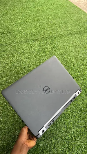 Laptop Dell Latitude E7470 8GB Intel Core i5 SSD 256GB