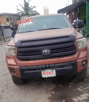 Toyota Tundra 2016 Orange