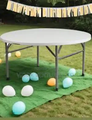 6 Ft Event Table With Metal Legs