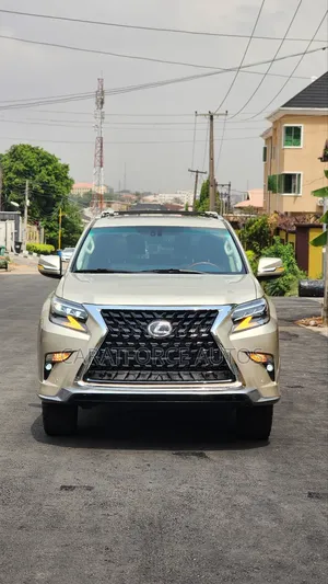 Lexus GX 460 2012 Gold