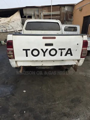 Toyota Hilux 2.0 VVT-i 2011 White