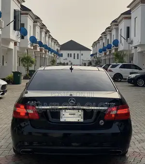 Mercedes-Benz E350 2010 Black