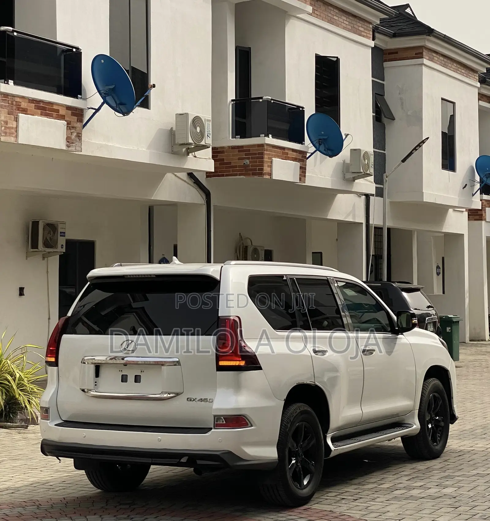 Lexus GX 2011 White