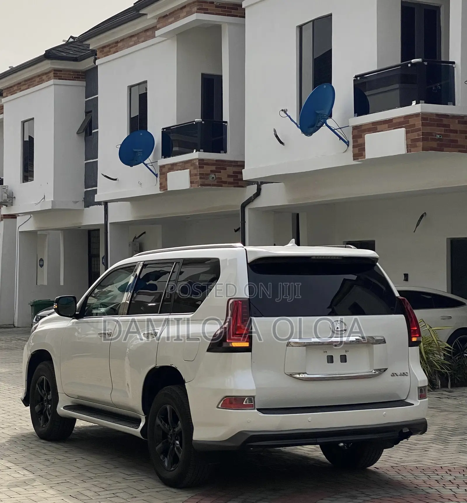 Lexus GX 2011 White