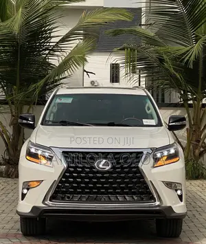 Lexus GX 2011 White