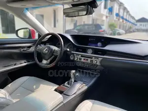 Lexus ES 350 FWD 2016 Red